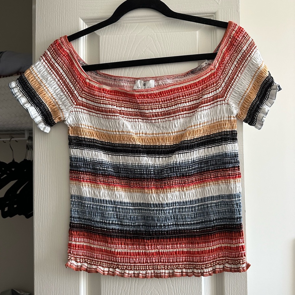 Socialite Off-the-shoulder top Size L